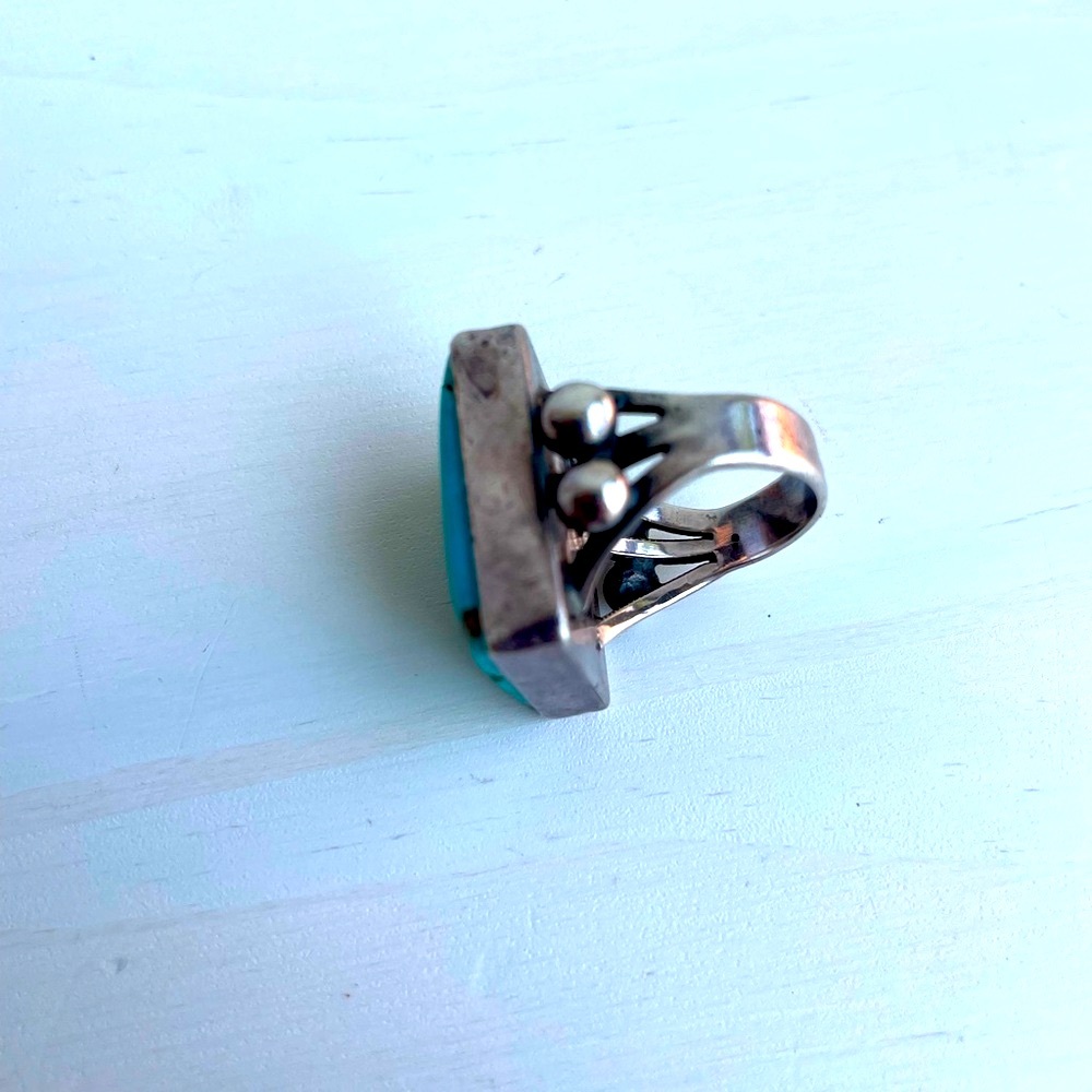 Designer turquoise solid sterling silver ring - Picture 11 of 13
